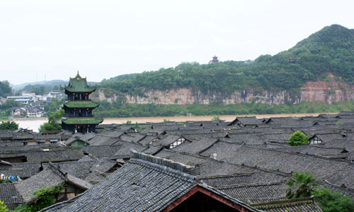 阆中人口有多少_阆中古城图片(2)