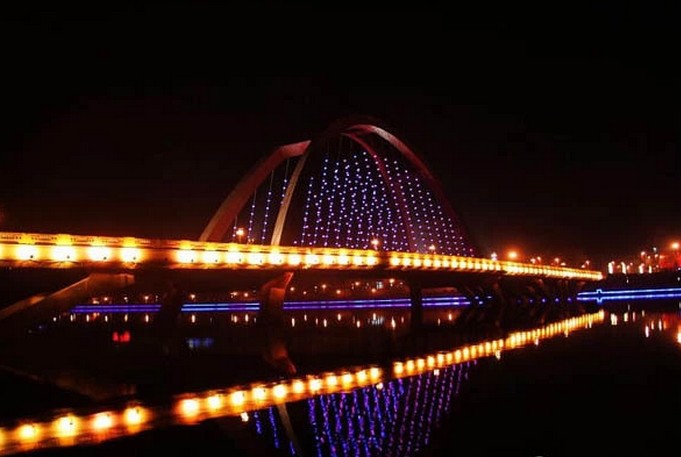 四川最美城市夜景 你最爱哪个?