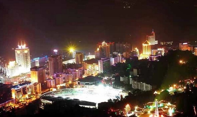 四川最美城市夜景 你最爱哪个?