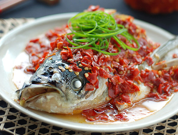 剁椒鱼头