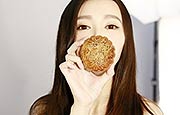 明星中秋节争相晒照比颜值送祝福
