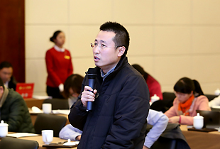 中央电视台记者提问