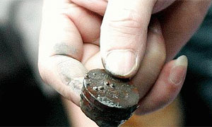 74岁蒲江文物&ldquo;活地图&rdquo;跋山涉水找出780多处文物点