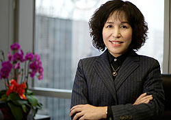 聚集金融支持养老产业发展成都高峰论坛 行业