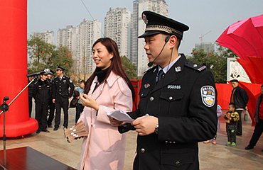 四川刑警故事｜爱民模范周黎明：告慰死者安抚生者