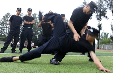 四川刑警故事｜打黑先锋杨彪：侦查破案是生命中不可或缺的一部分