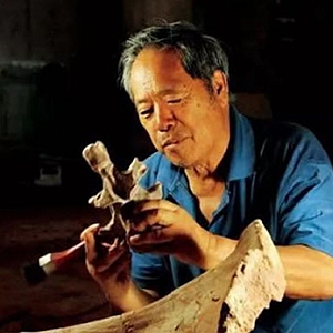 中国科学院古脊椎动物与古人类研究所研究员董枝明