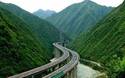 巴山县人口_巴山夜雨图片