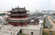 调查：耗资2亿元仿秦“阿房宫”为何非拆不可? 建成13年即将拆除