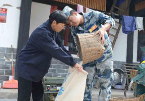 “迷彩兵兵”来打米