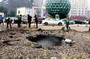 大连友好广场爆炸现场 炸出2米大洞