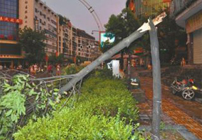 9级大风夜袭 叙永停电近3小时