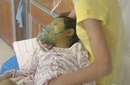 4岁女童浑身变绿引关注 拯救“绿精灵”