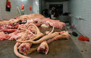 福建40吨病死猪肉被查获 案值达300余万元
